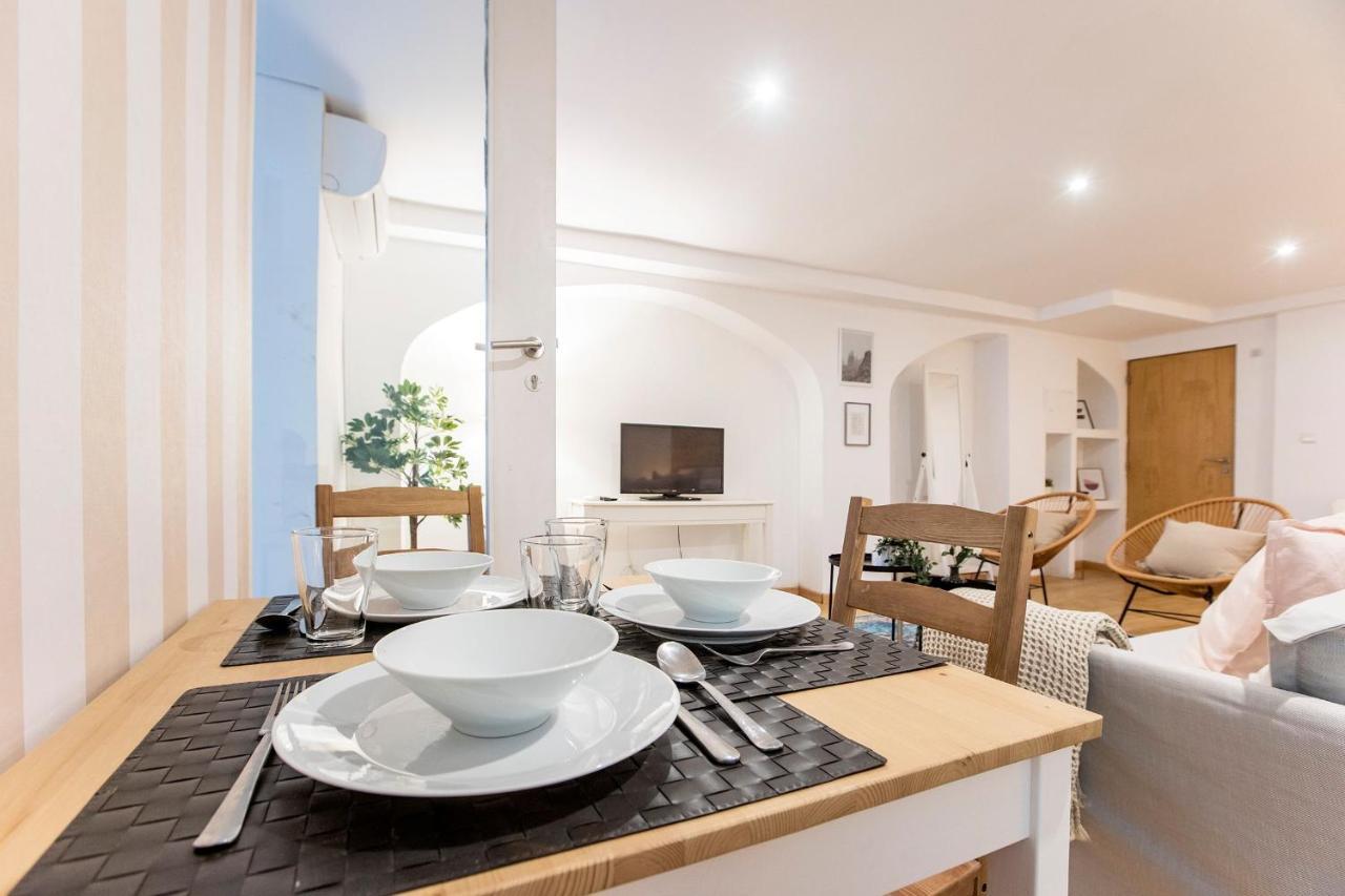 Almada Hideaway W/ Ac & Private Pool By Lovelystay Porto Exteriér fotografie