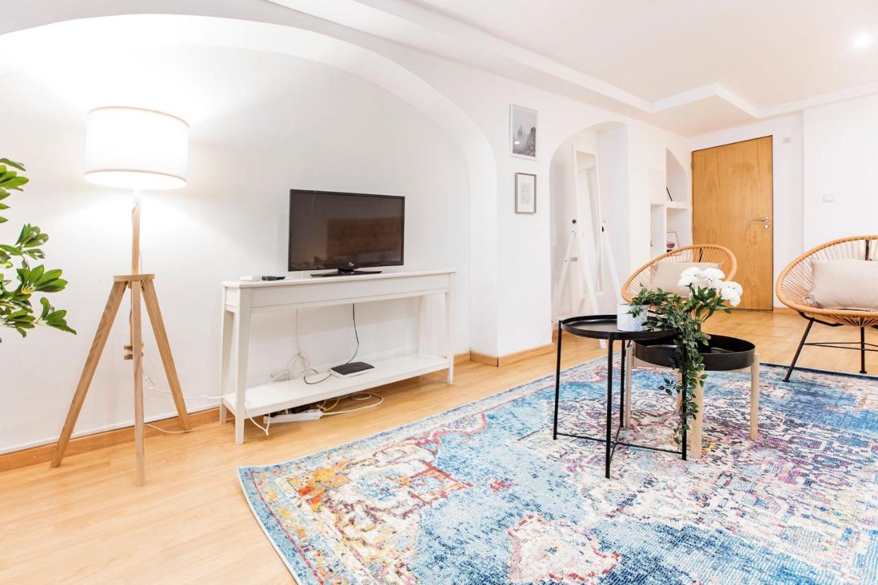 Almada Hideaway W/ Ac & Private Pool By Lovelystay Porto Exteriér fotografie